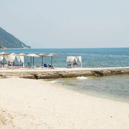 Apartament Zefis *